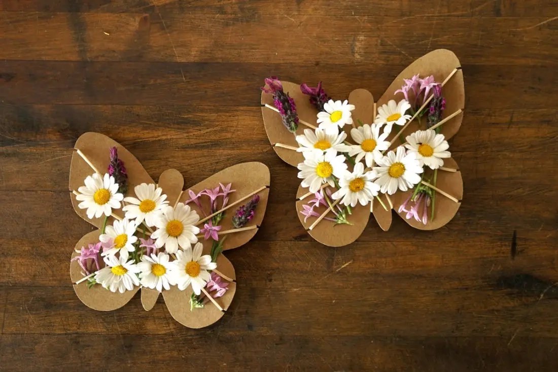 DIY kartonnen vlinder natuurweven