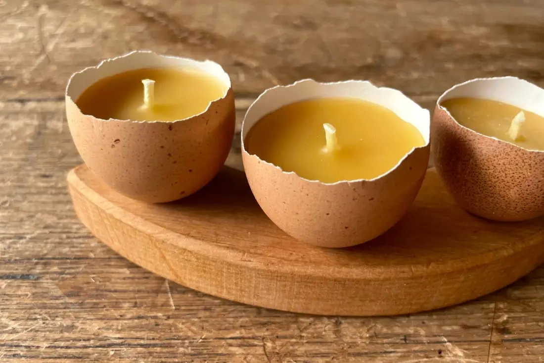 DIY eierschaal bijenwaskaarsen