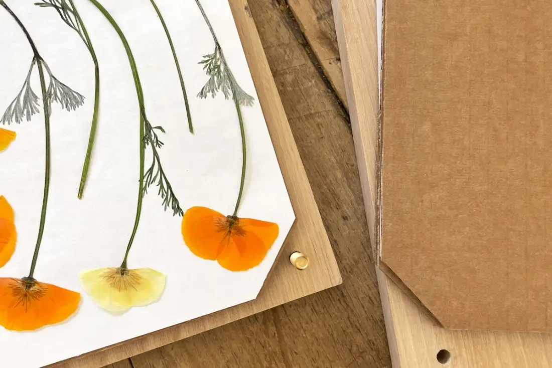 DIY houten bloemenpers