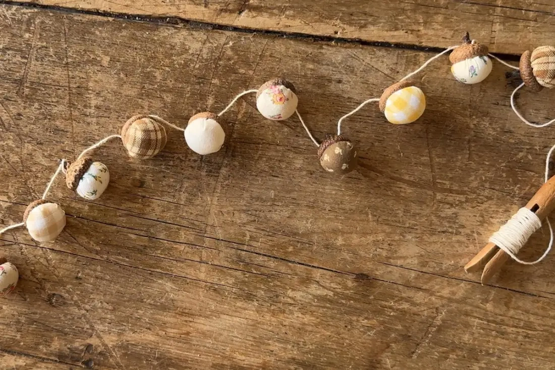 DIY-schroot Eikelslinger en ornamenten