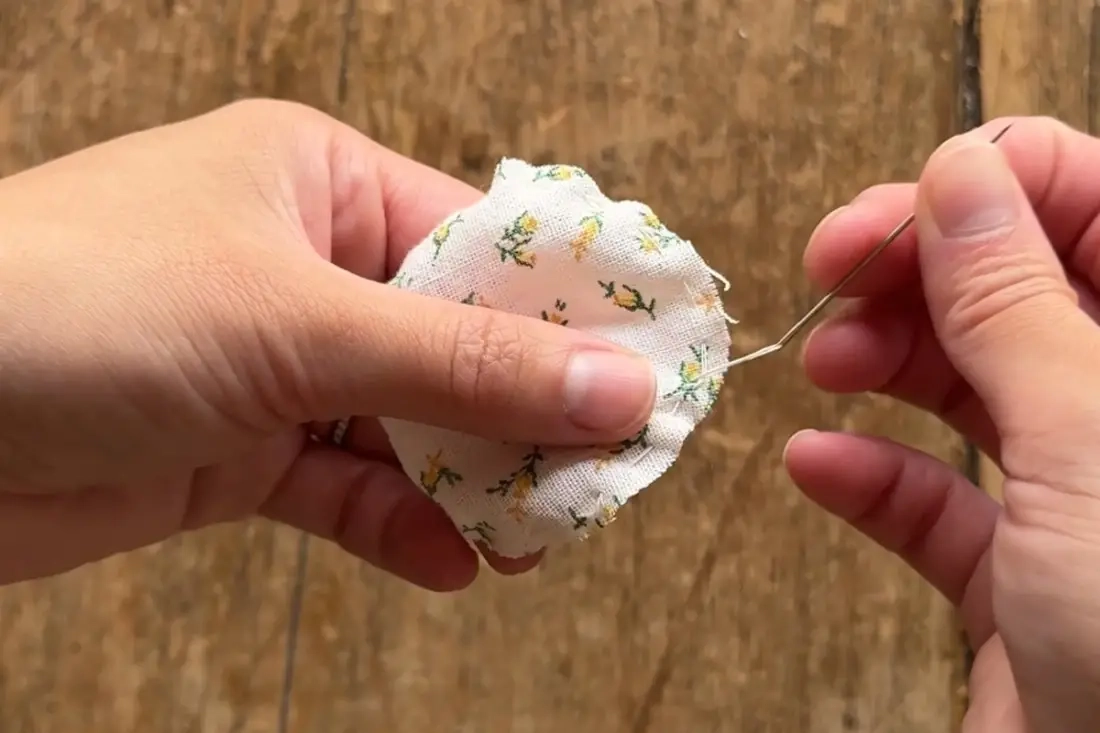 DIY-schroot Eikelslinger en ornamenten